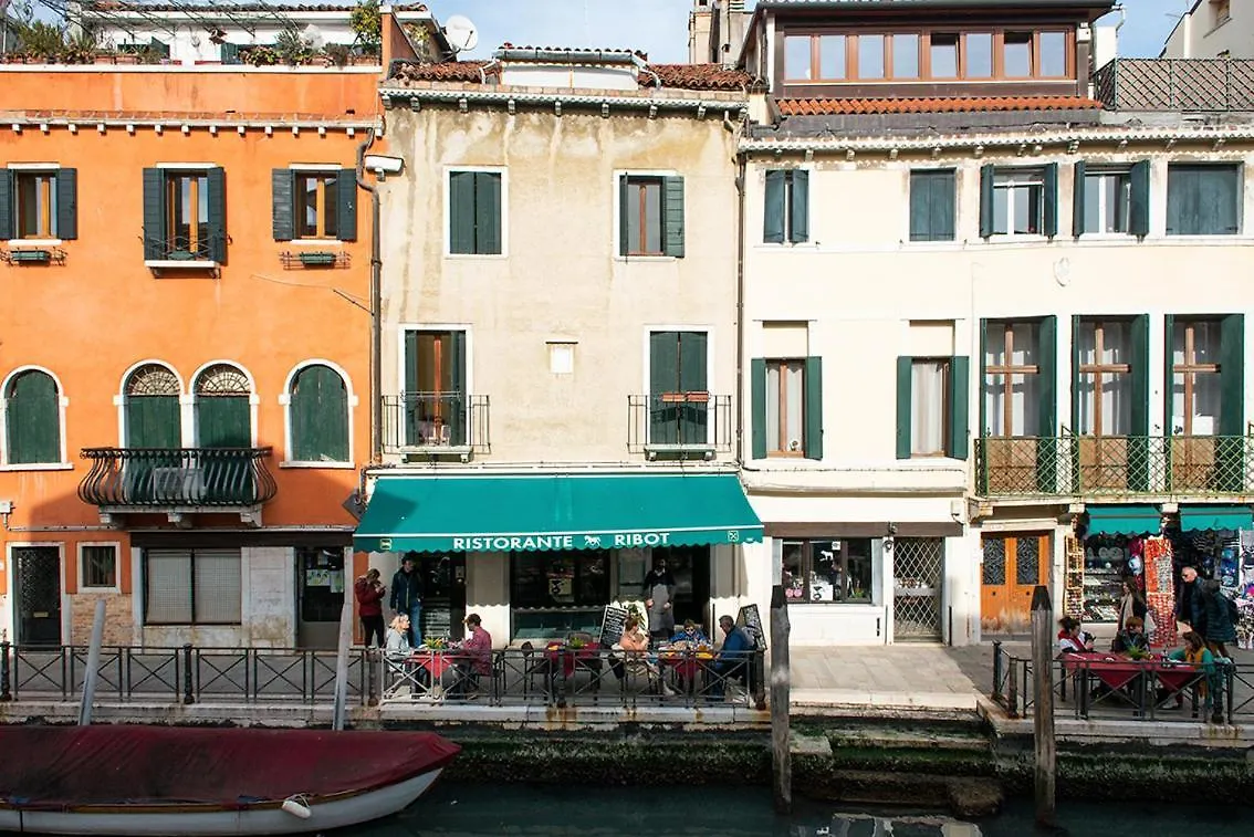 Allo Squero Apartment Venice Italy